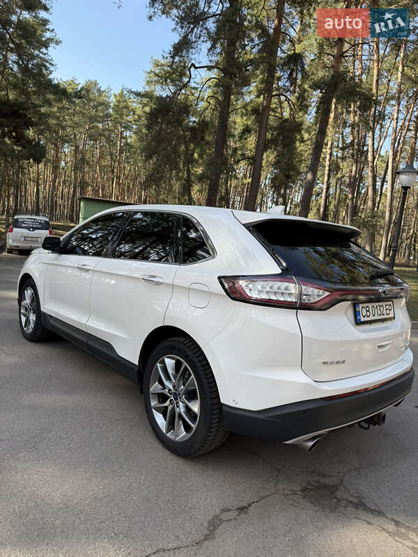 Позашляховик / Кросовер Ford Edge 2016 в Чернігові