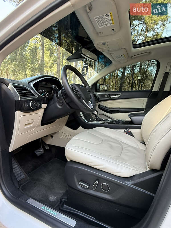 Позашляховик / Кросовер Ford Edge 2016 в Чернігові