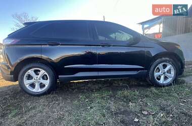 Внедорожник / Кроссовер Ford Edge 2017 в 