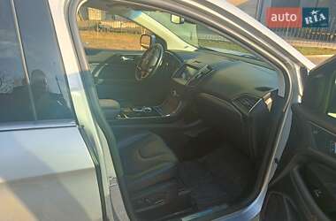 Внедорожник / Кроссовер Ford Edge 2019 в 