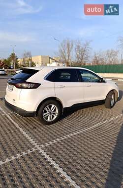 Внедорожник / Кроссовер Ford Edge 2017 в 