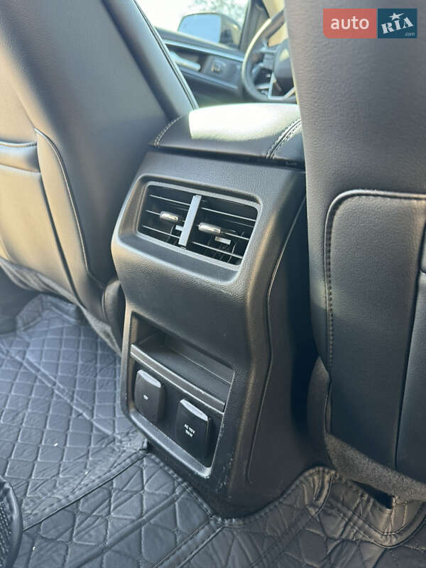 Позашляховик / Кросовер Ford Edge 2019 в Полтаві