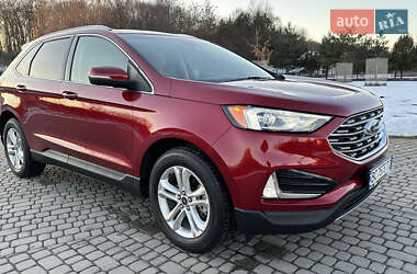 Внедорожник / Кроссовер Ford Edge 2019 в 