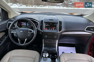 Внедорожник / Кроссовер Ford Edge 2019 в 