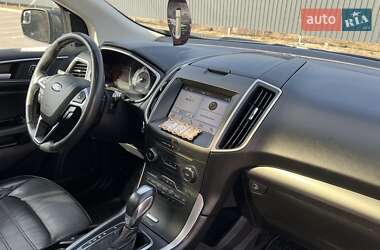 Внедорожник / Кроссовер Ford Edge 2017 в 