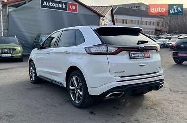 Внедорожник / Кроссовер Ford Edge 2018 в 