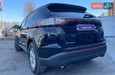 Внедорожник / Кроссовер Ford Edge 2017 в 