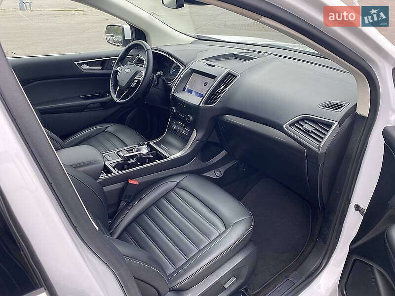 Внедорожник / Кроссовер Ford Edge 2019 в Киеве