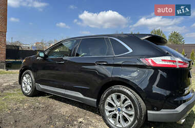 Внедорожник / Кроссовер Ford Edge 2019 в 