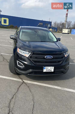 Внедорожник / Кроссовер Ford Edge 2018 в 