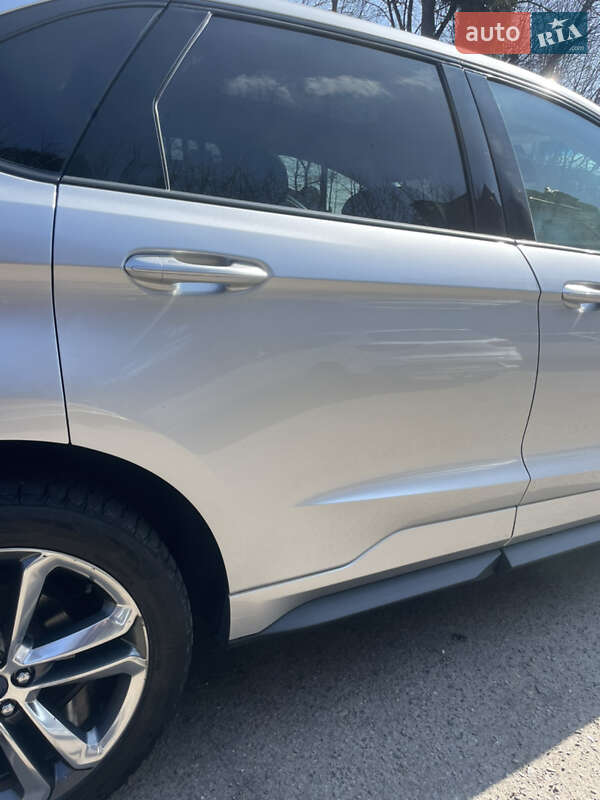 Позашляховик / Кросовер Ford Edge 2016 в Львові фото 24 Позашляховик / Кросовер Ford Edge 2016 в Львові