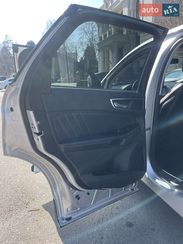 Позашляховик / Кросовер Ford Edge 2016 в Львові фото 31 Позашляховик / Кросовер Ford Edge 2016 в Львові