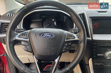 Внедорожник / Кроссовер Ford Edge 2018 в 