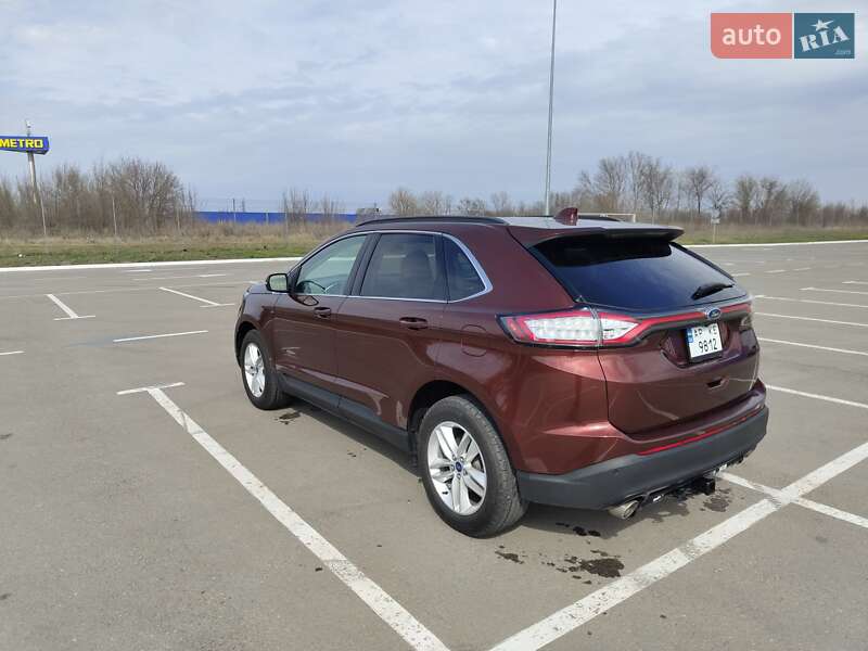 Позашляховик / Кросовер Ford Edge 2016 в Запоріжжі