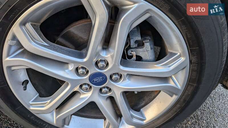 Внедорожник / Кроссовер Ford Edge 2017 в Хмельнике