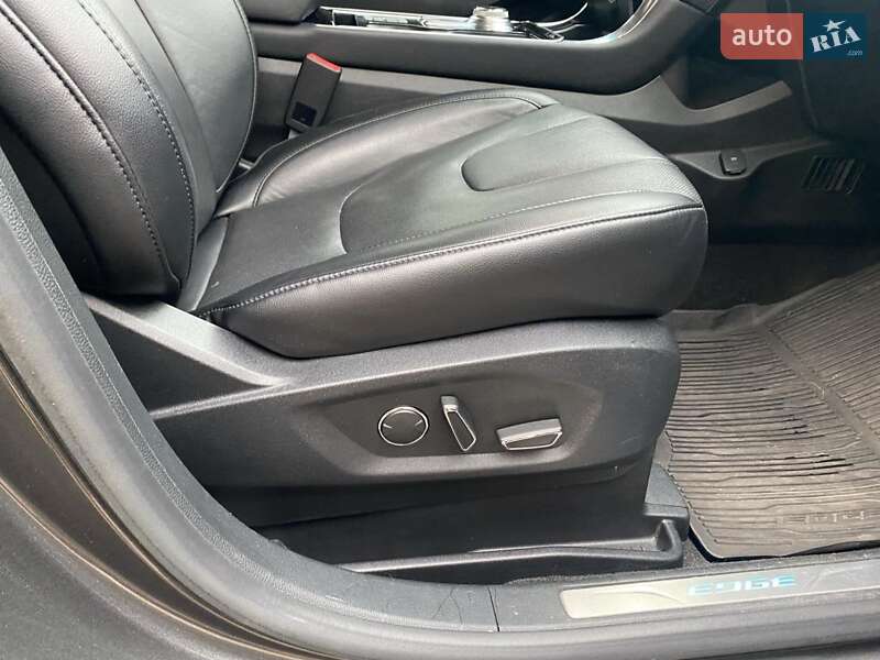 Позашляховик / Кросовер Ford Edge 2019 в Києві