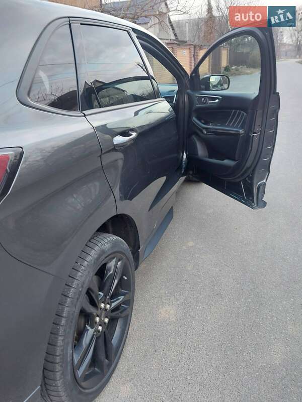 Внедорожник / Кроссовер Ford Edge 2019 в Бородянке