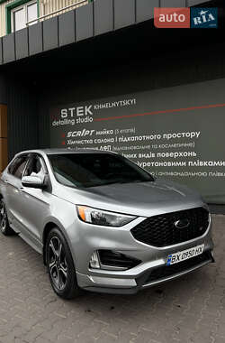 Внедорожник / Кроссовер Ford Edge 2021 в 