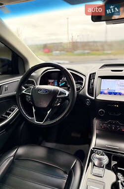 Внедорожник / Кроссовер Ford Edge 2020 в 