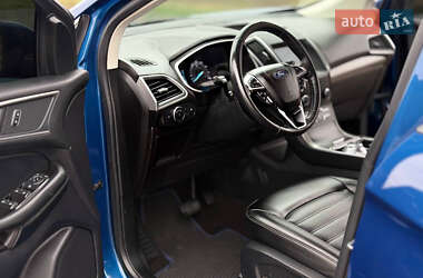 Внедорожник / Кроссовер Ford Edge 2020 в 