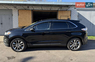 Внедорожник / Кроссовер Ford Edge 2016 в 