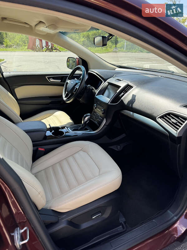 Позашляховик / Кросовер Ford Edge 2015 в Василькові