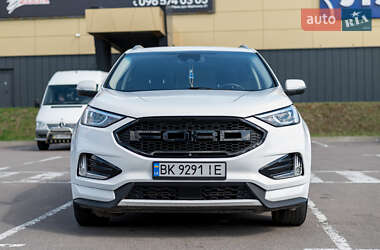 Внедорожник / Кроссовер Ford Edge 2019 в 