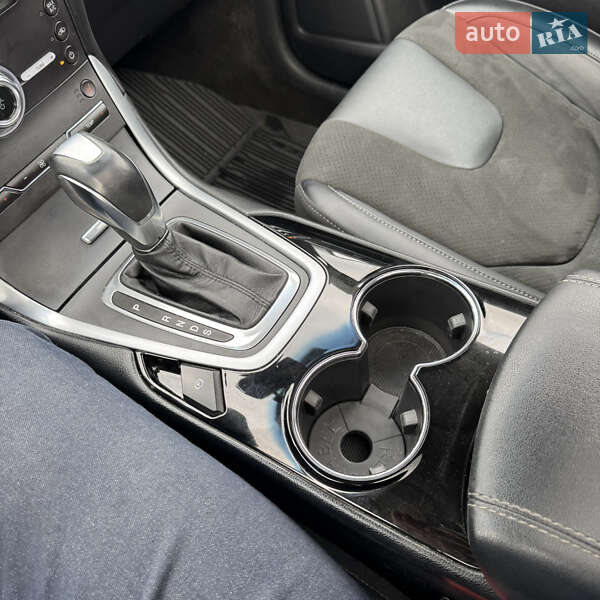 Позашляховик / Кросовер Ford Edge 2018 в Києві фото 48 Позашляховик / Кросовер Ford Edge 2018 в Києві