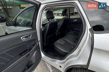 Внедорожник / Кроссовер Ford Edge 2018 в 
