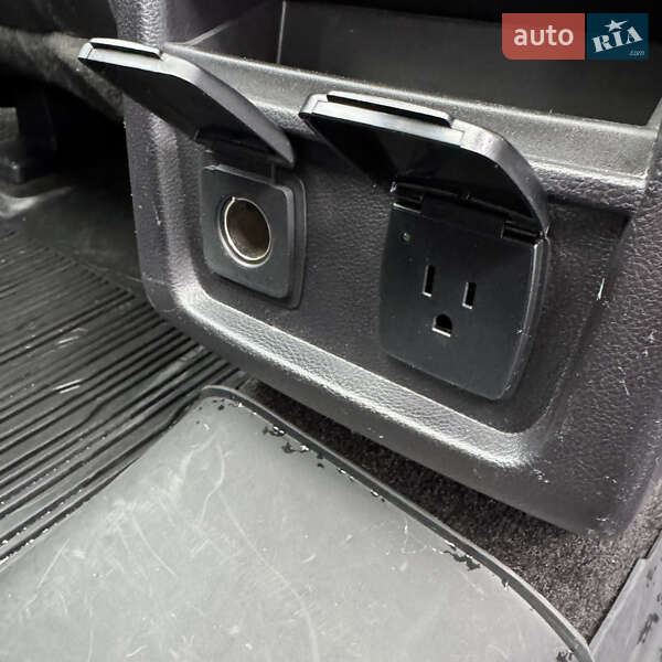 Позашляховик / Кросовер Ford Edge 2018 в Києві фото 78 Позашляховик / Кросовер Ford Edge 2018 в Києві