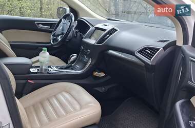 Позашляховик / Кросовер Ford Edge 2015 в 