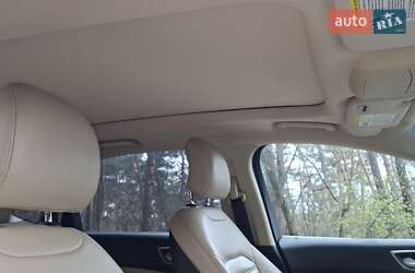 Позашляховик / Кросовер Ford Edge 2015 в 