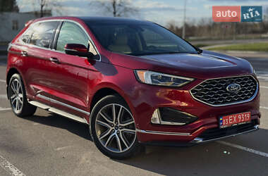Внедорожник / Кроссовер Ford Edge 2019 в 