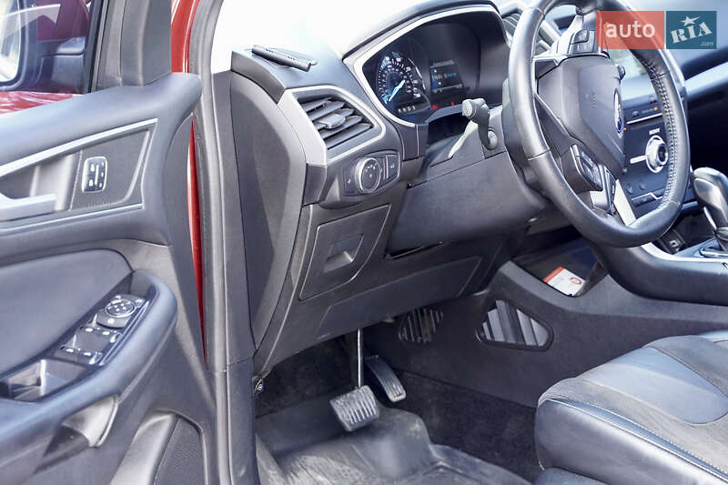 Позашляховик / Кросовер Ford Edge 2017 в Дніпрі фото 11 Позашляховик / Кросовер Ford Edge 2017 в Дніпрі