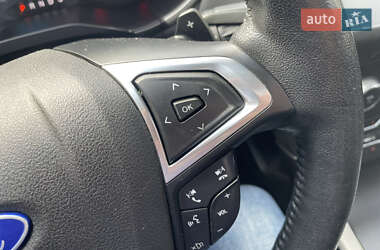Внедорожник / Кроссовер Ford Edge 2019 в 