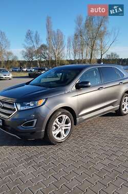 Позашляховик / Кросовер Ford Edge 2018 в 