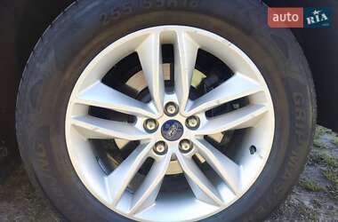 Внедорожник / Кроссовер Ford Edge 2015 в 