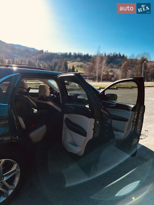 Позашляховик / Кросовер Ford Edge 2016 в Верховині фото 12 Позашляховик / Кросовер Ford Edge 2016 в Верховині