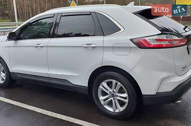Внедорожник / Кроссовер Ford Edge 2019 в 