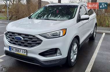 Внедорожник / Кроссовер Ford Edge 2019 в 