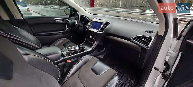 Позашляховик / Кросовер Ford Edge 2019 в Дубні