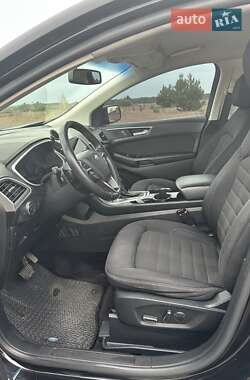 Внедорожник / Кроссовер Ford Edge 2016 в 
