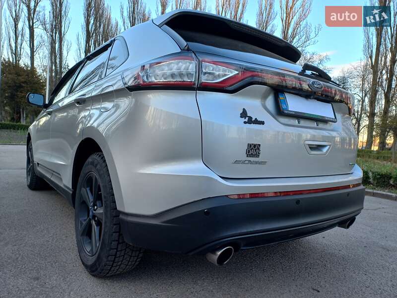 Внедорожник / Кроссовер Ford Edge 2017 в Киеве