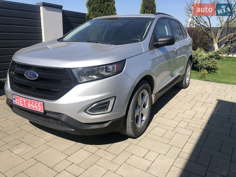 Внедорожник / Кроссовер Ford Edge 2015 в 