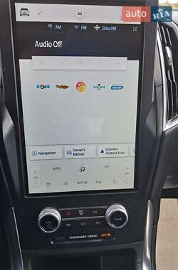 Внедорожник / Кроссовер Ford Edge 2021 в 
