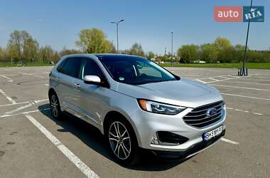 Внедорожник / Кроссовер Ford Edge 2018 в 