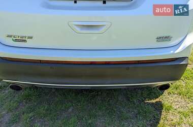 Внедорожник / Кроссовер Ford Edge 2015 в 