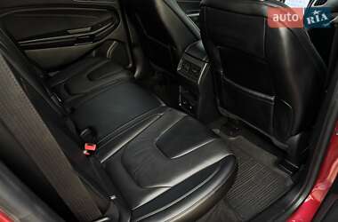 Внедорожник / Кроссовер Ford Edge 2022 в 