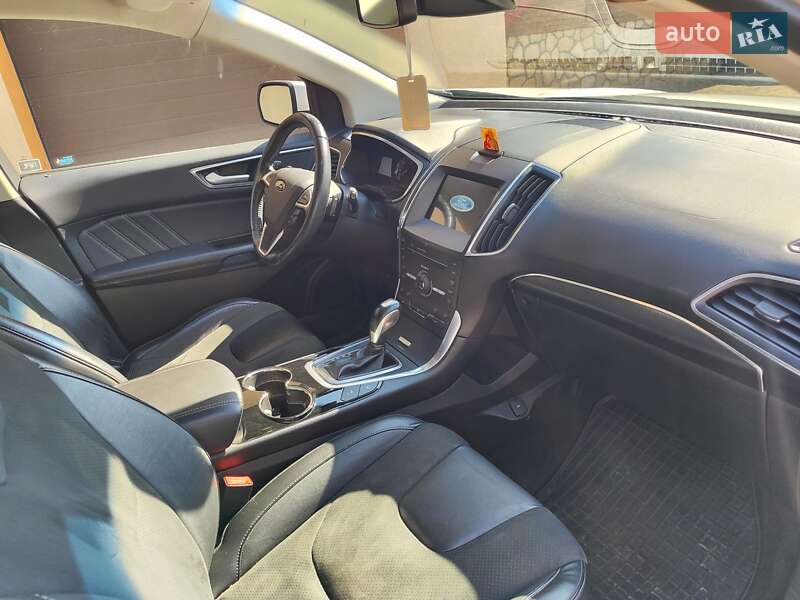Внедорожник / Кроссовер Ford Edge 2016 в Ивано-Франковске