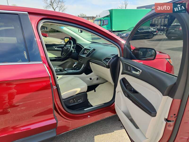 Позашляховик / Кросовер Ford Edge 2016 в Львові